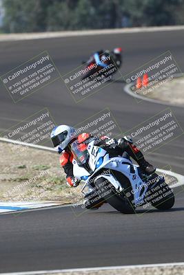 media/Sep-20-2025-TrackDaz (Sat) [[27f0cde673]]/A Group/10am (Turn 3)/